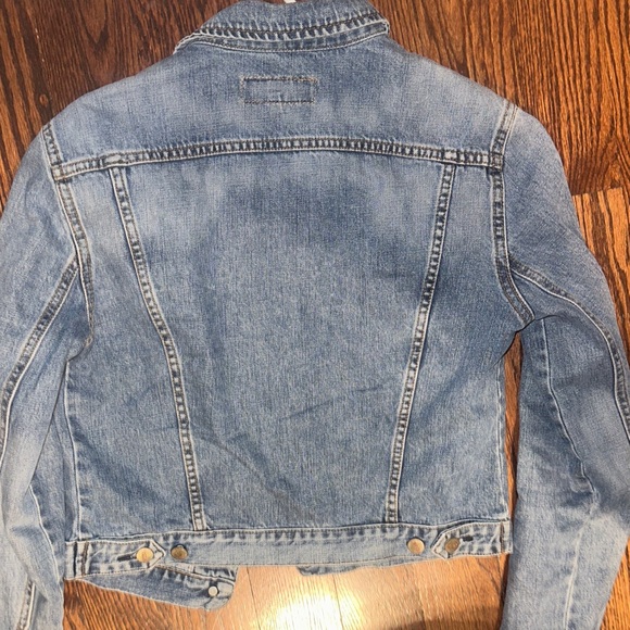 Classic Blue Denim Jacket - Picture 6 of 7